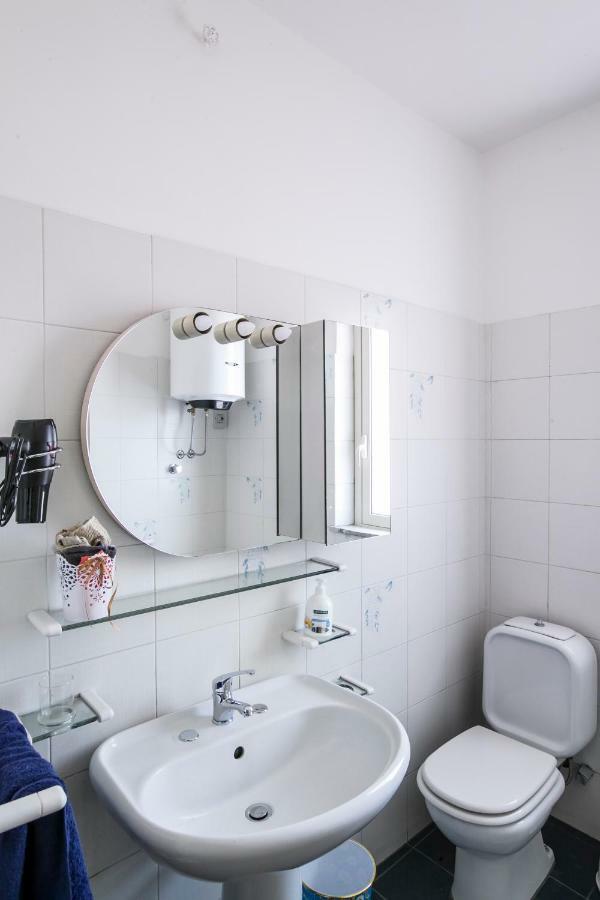 A Casa Di Rossella Apartment คาตาเนีย ภายนอก รูปภาพ